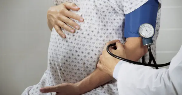 Presión arterial alta (hipertensión) en el embarazo..